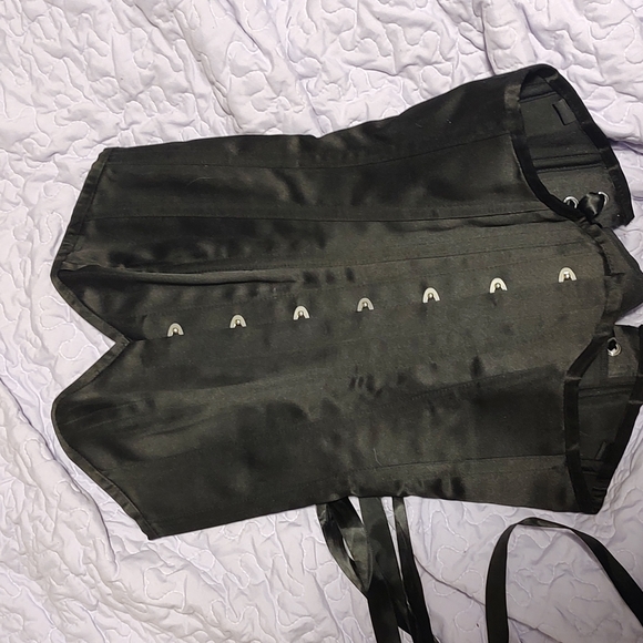 Black Corset - Picture 1 of 2